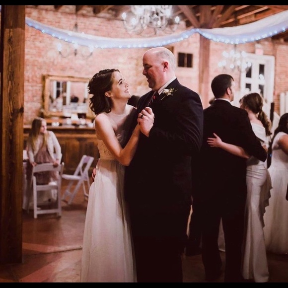 Meet your Posher, Daniel - Picture 2 of 6